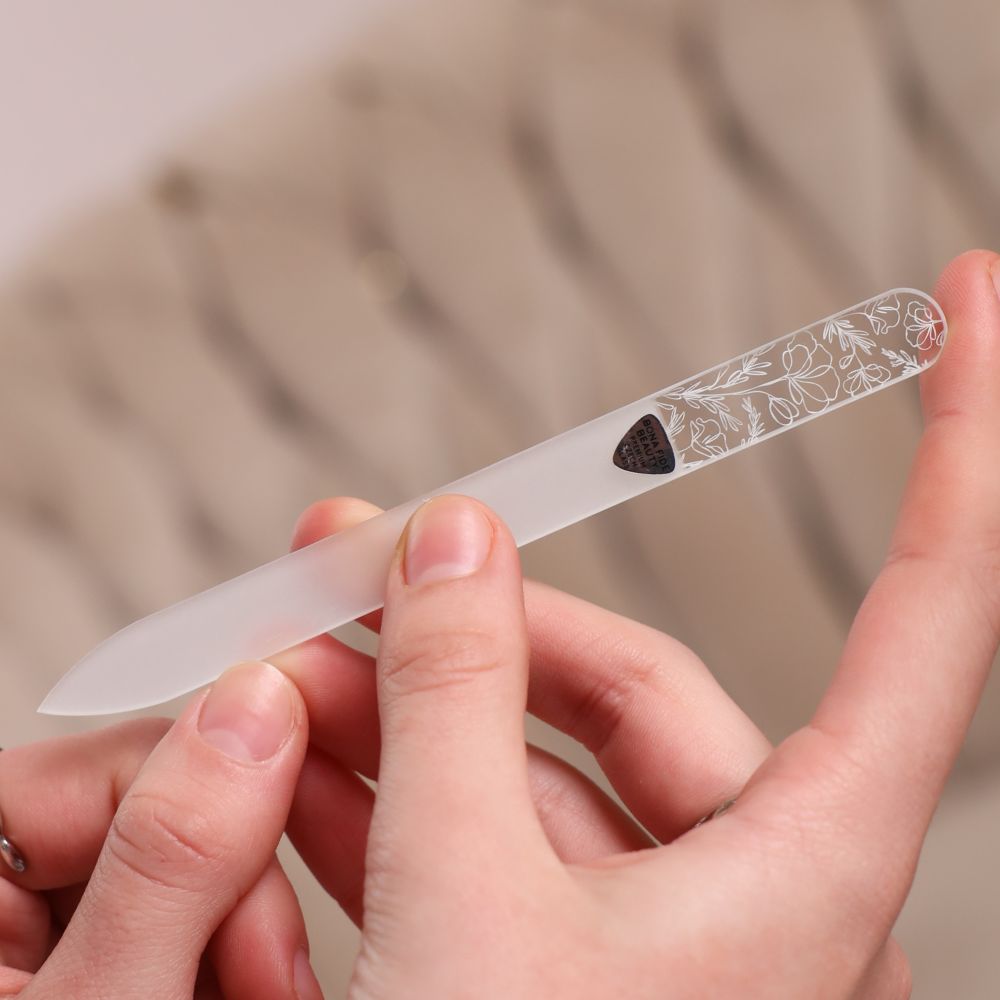 Single Line Art Czech Glass Nail File in Clear