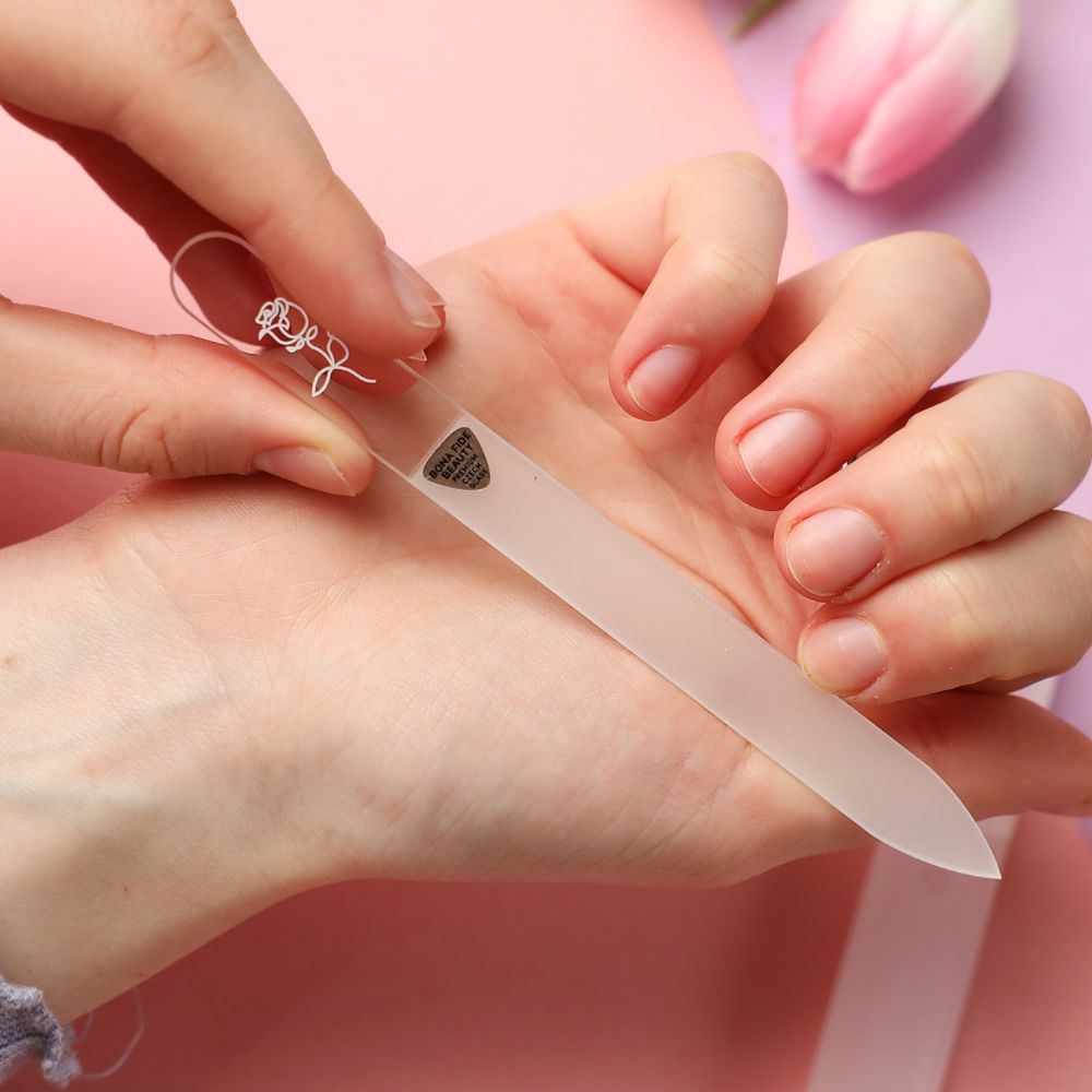 Single Line Art Czech Glass Nail File in Clear